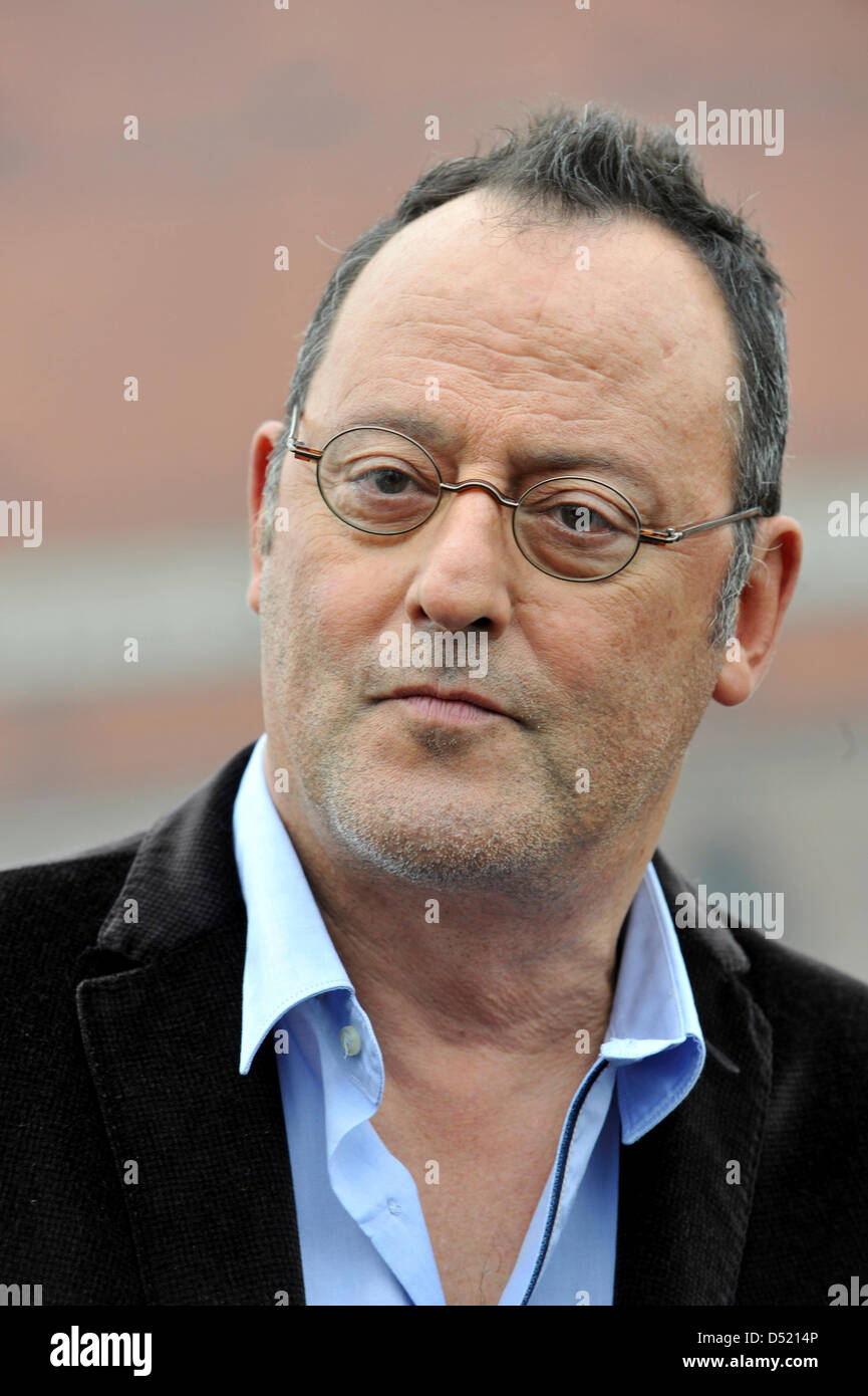 French actor jean reno french hi-res stock photography and images - Page 2  - Alamy