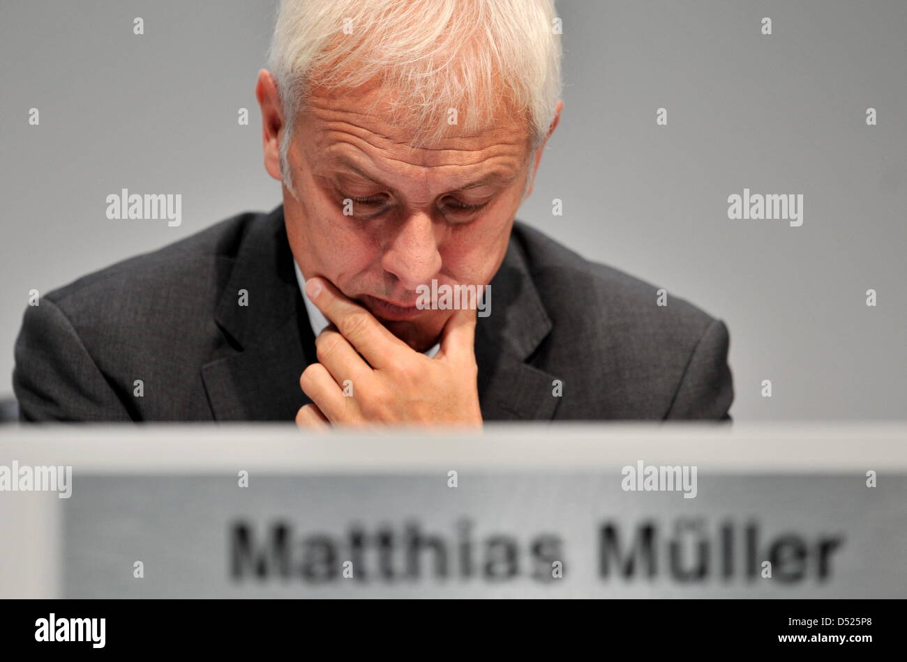 Porsche member of executive board hi-res stock photography and images ...