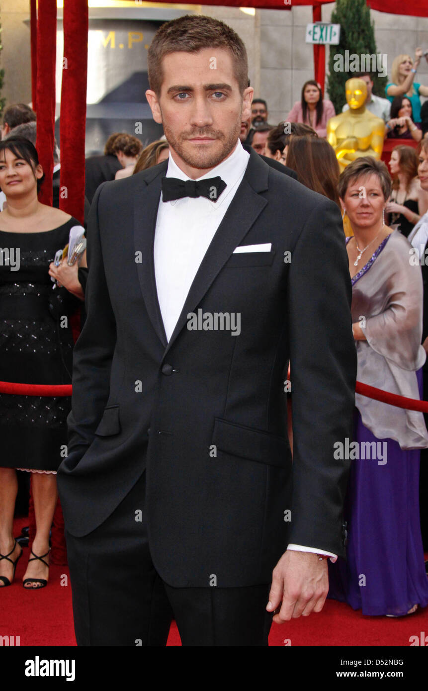 US actor Jake Gyllenhaal arrives on the red carpet during the 82nd ...
