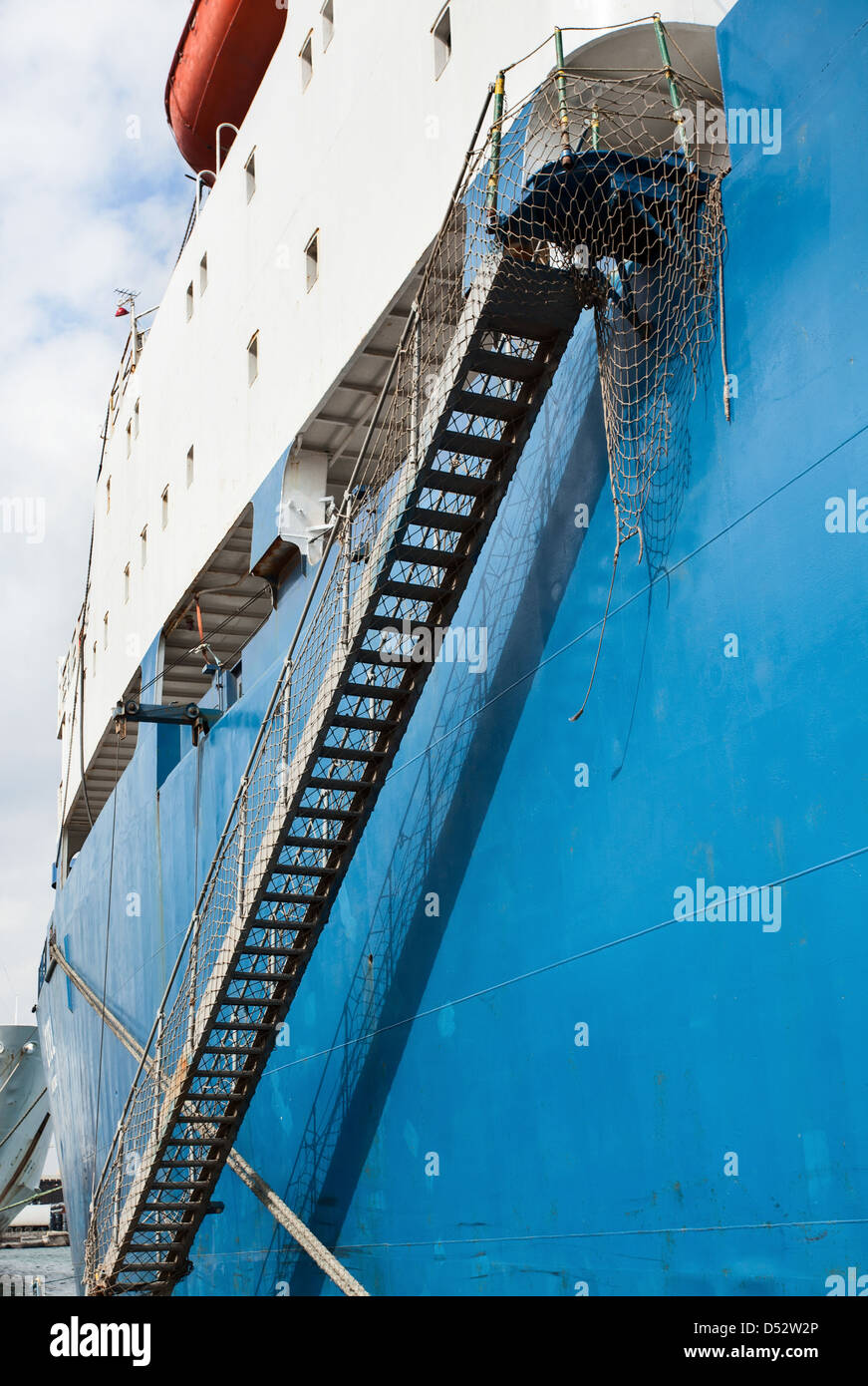 Ship ladder hires stock photography and images Alamy