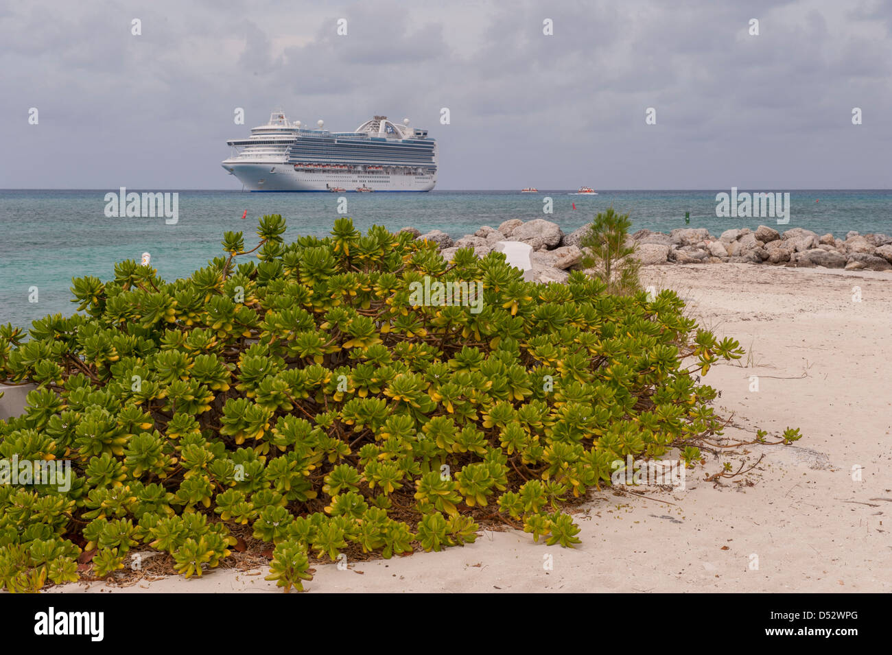 Bahamas, Eleuthera, Princess Cays, Crown Princes, cruise ship Stock Photo