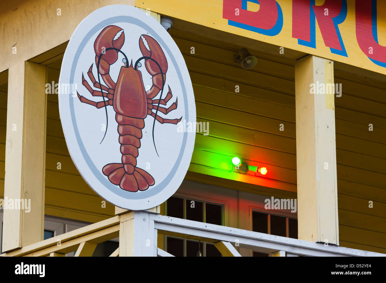 Bahamas, New Providence Island, Nassau, Arawak Cay, fish fry