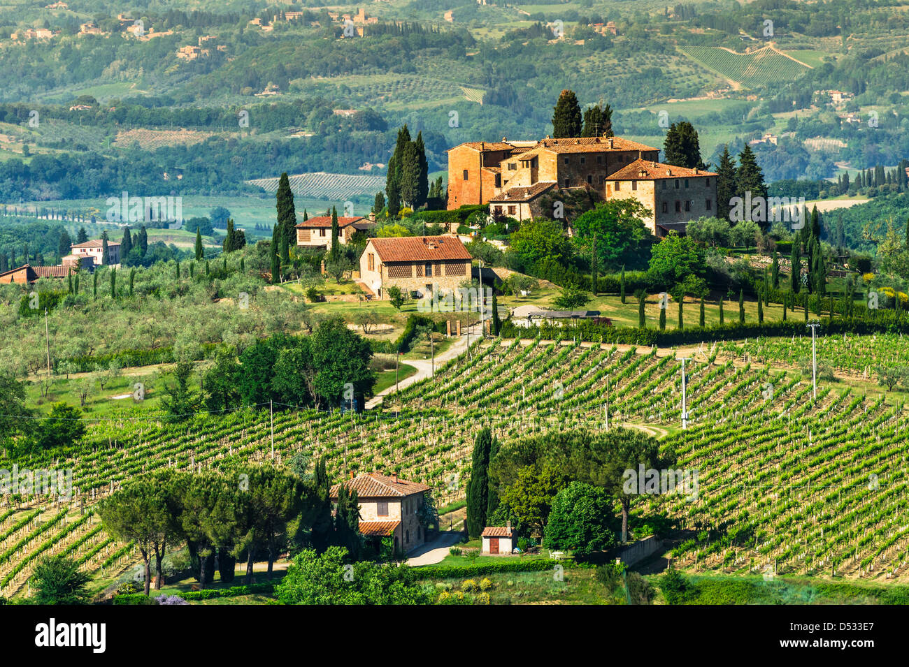 Rural landscape in Tuscany, near San Gimignano medieval village. Italy ...