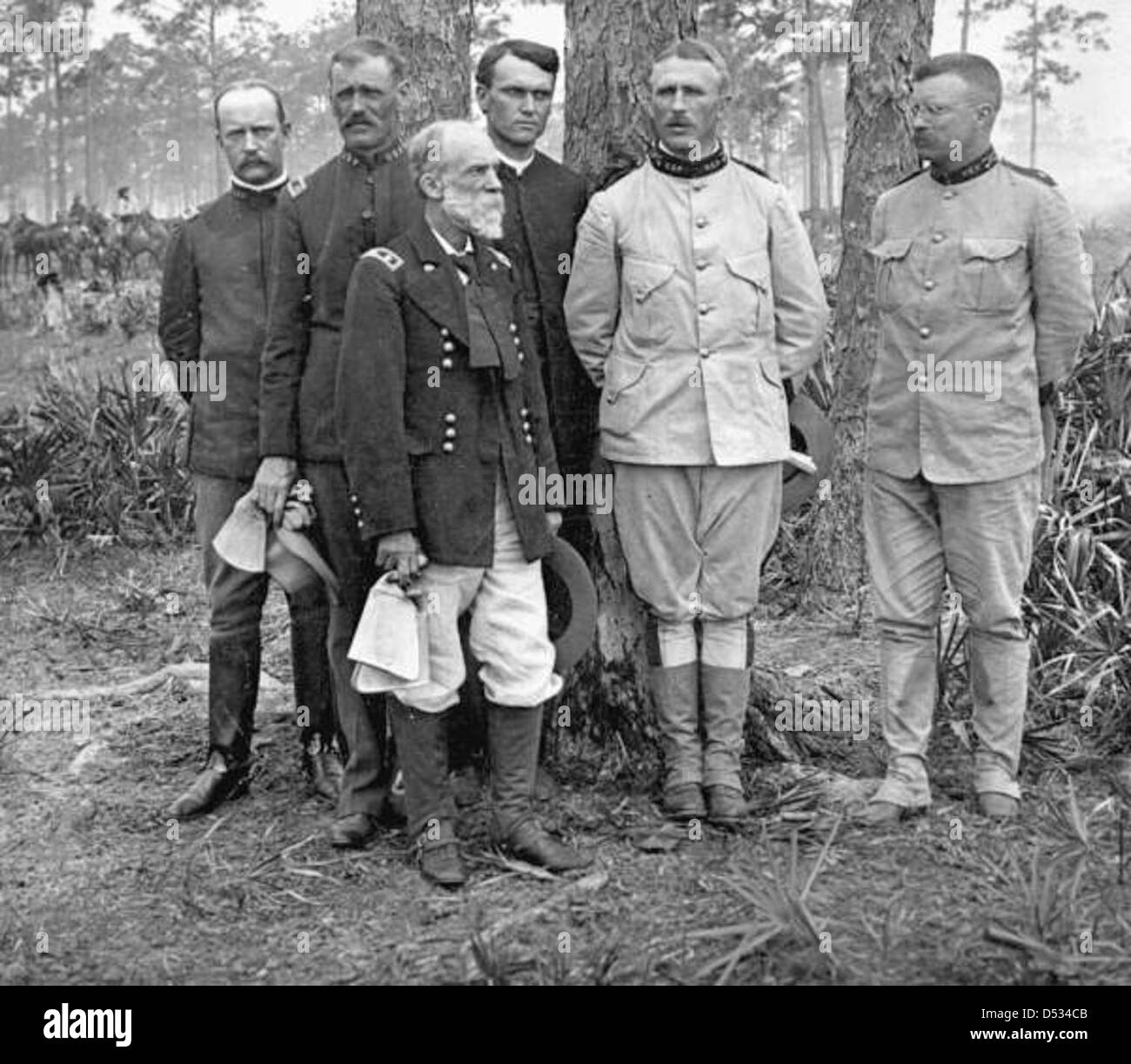 Group portrait of Theodore Roosevelt and other high ranking officials of the 1st U.S. Volunteer Cavalry Regiment: Tampa, Florida Stock Photo