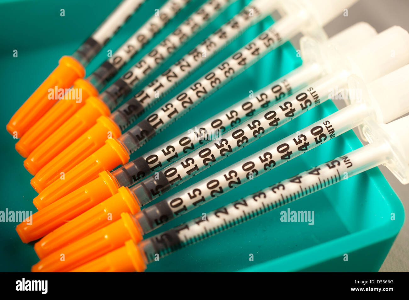 Insulin Needle High Resolution Stock Photography and Images Alamy