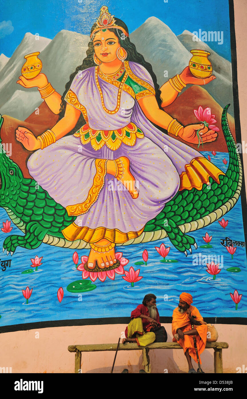 Hindu God painting at the ghat by the Ganges river Stock Photo - Alamy