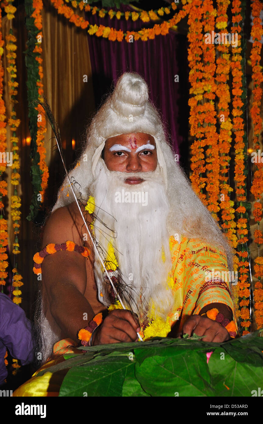 A night of Valmiki Jayanti festival in New Delhi Stock Photo - Alamy