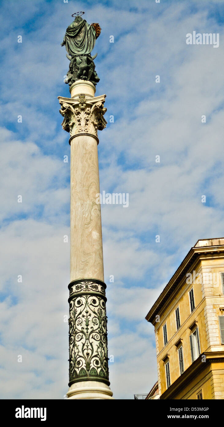Column of Virgin Mary on Piazza di Spagna, Rome Stock Photo