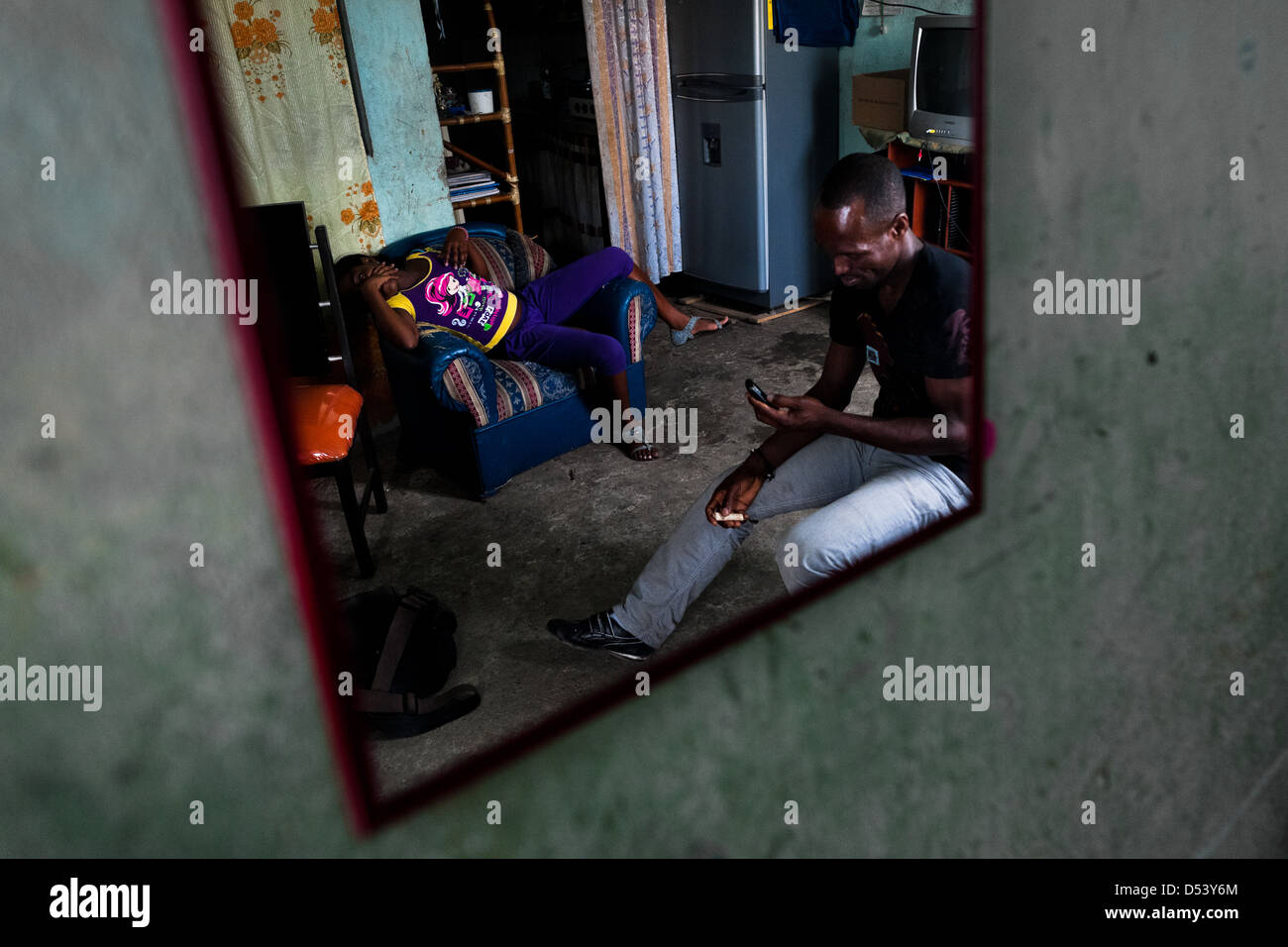 A sugar cane cutter seen in his house in Florida, Valle del Cauca, Colombia Stock Photo Alamy