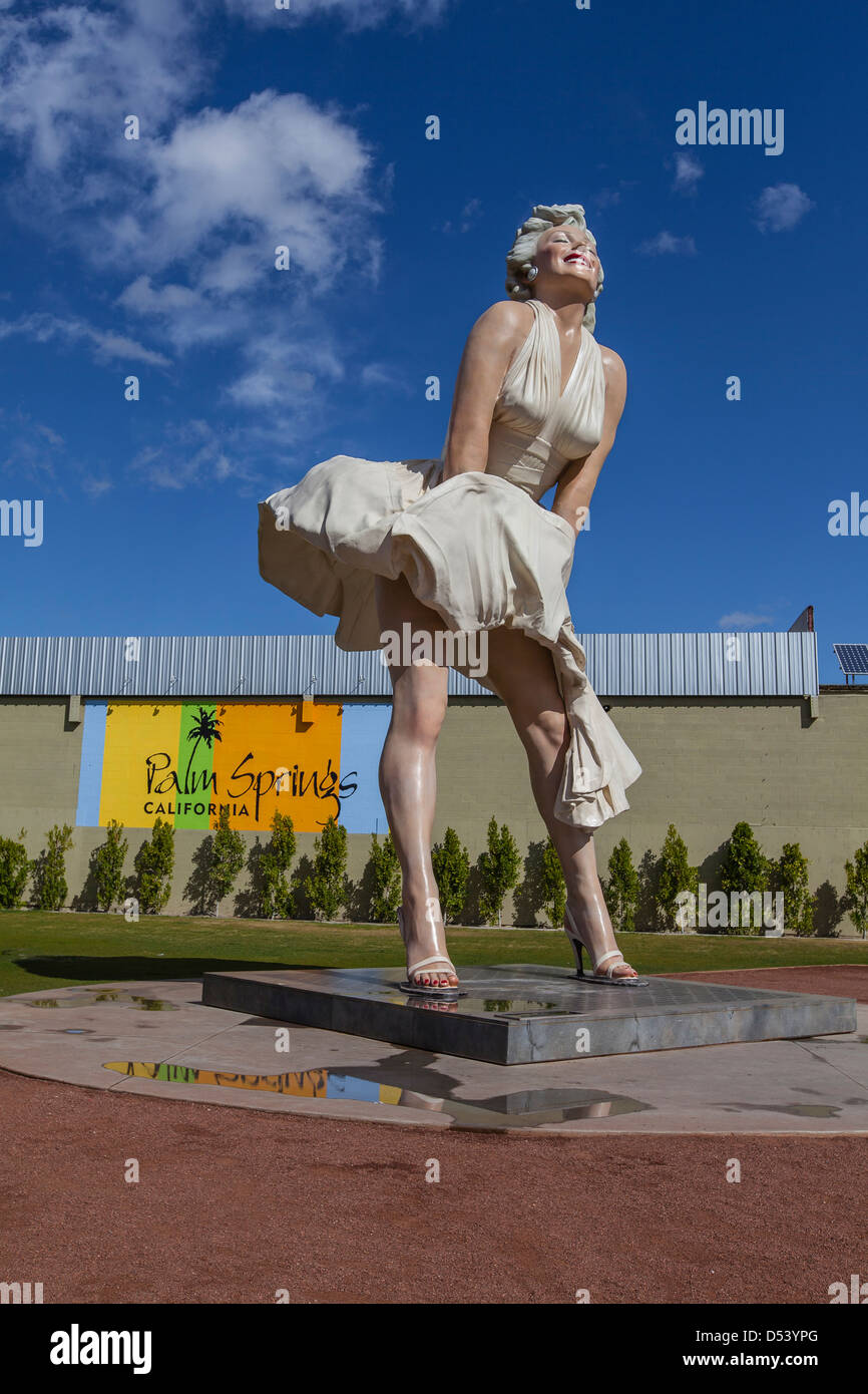 Marilyn monroe statue palm springs hires stock photography and images