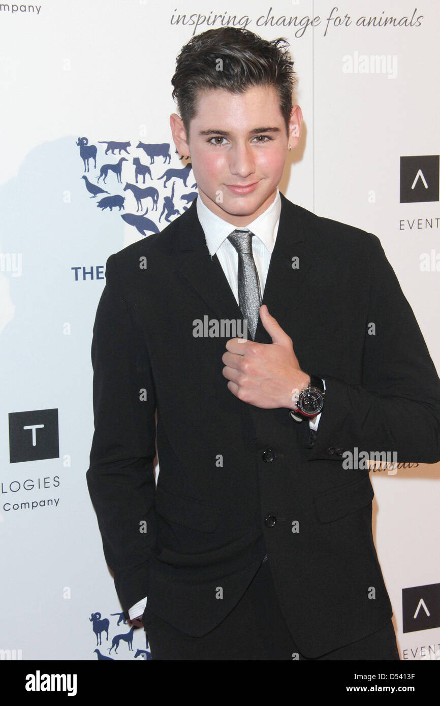 Los Angeles USA. 23rd March 2013. Dominic Scott Kay arrives at