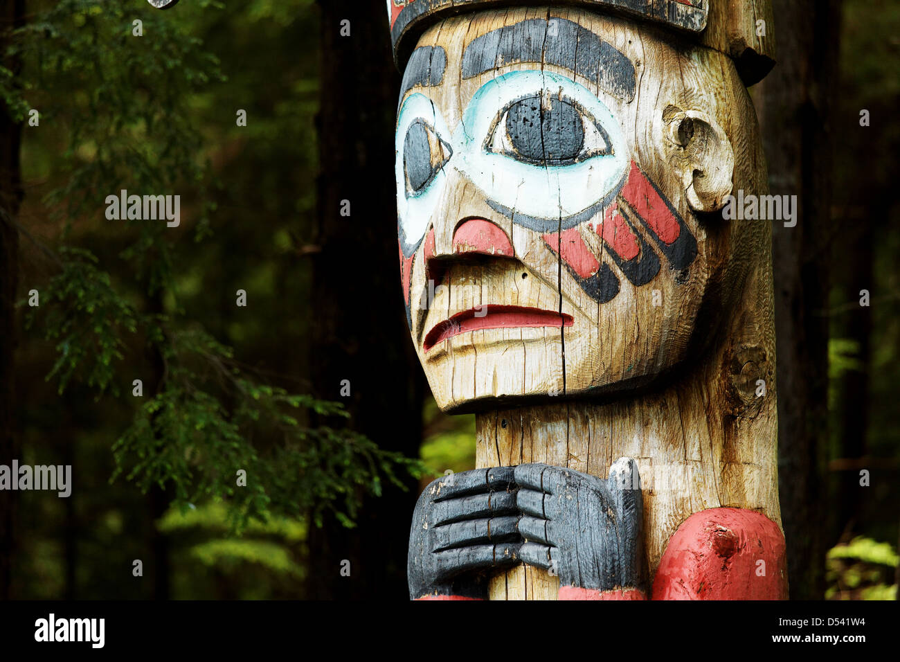 Replica of Thunderer's Pole totem pole, Totem Bight State Historical Park, Ketchikan, Alaska Stock Photo