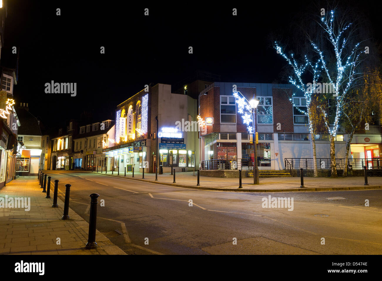 Sevenoaks London Road isolated deserted high street with Christmas