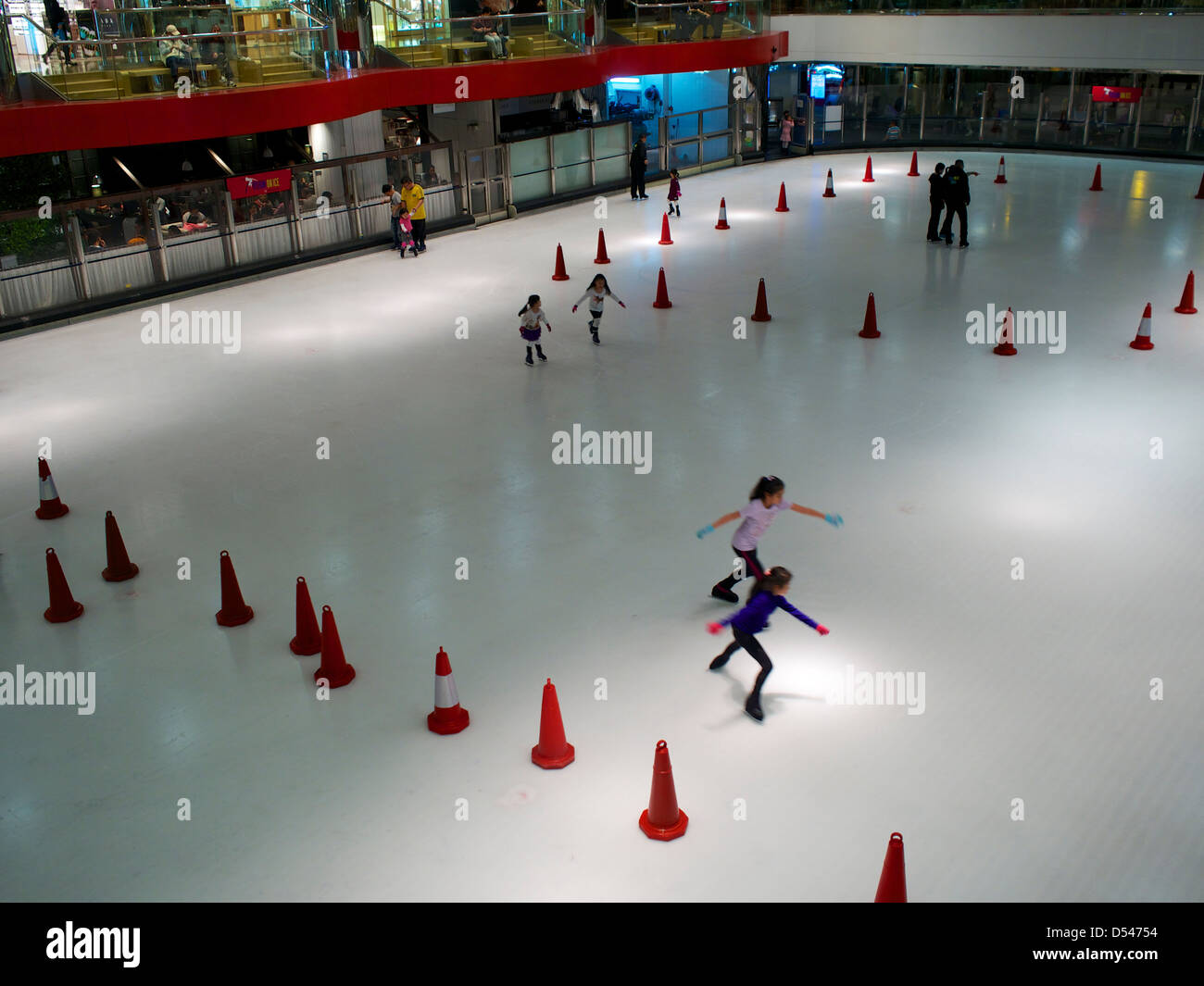 Ice skating hong kong hires stock photography and images Alamy