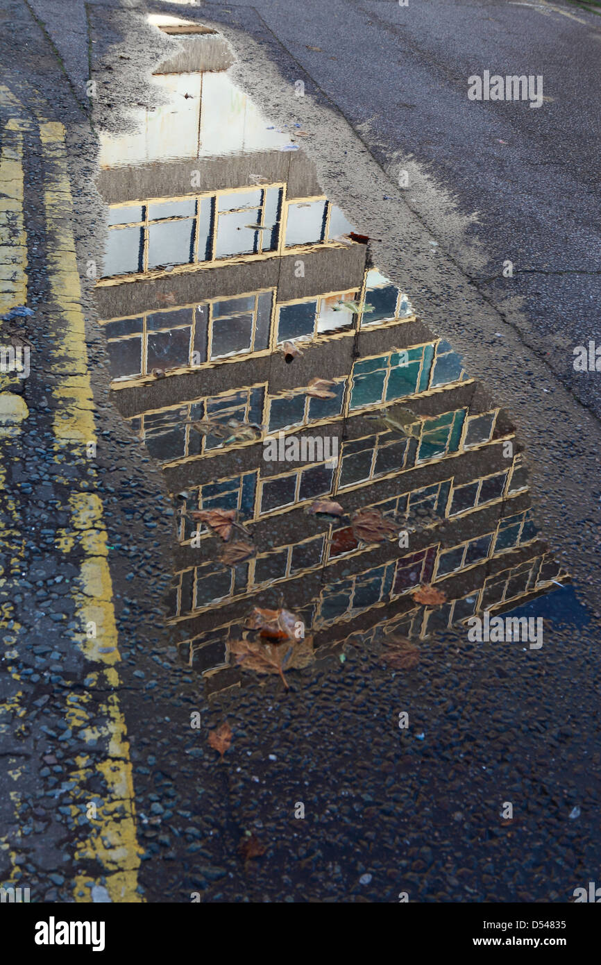 Derelict housing blocks hi-res stock photography and images - Alamy