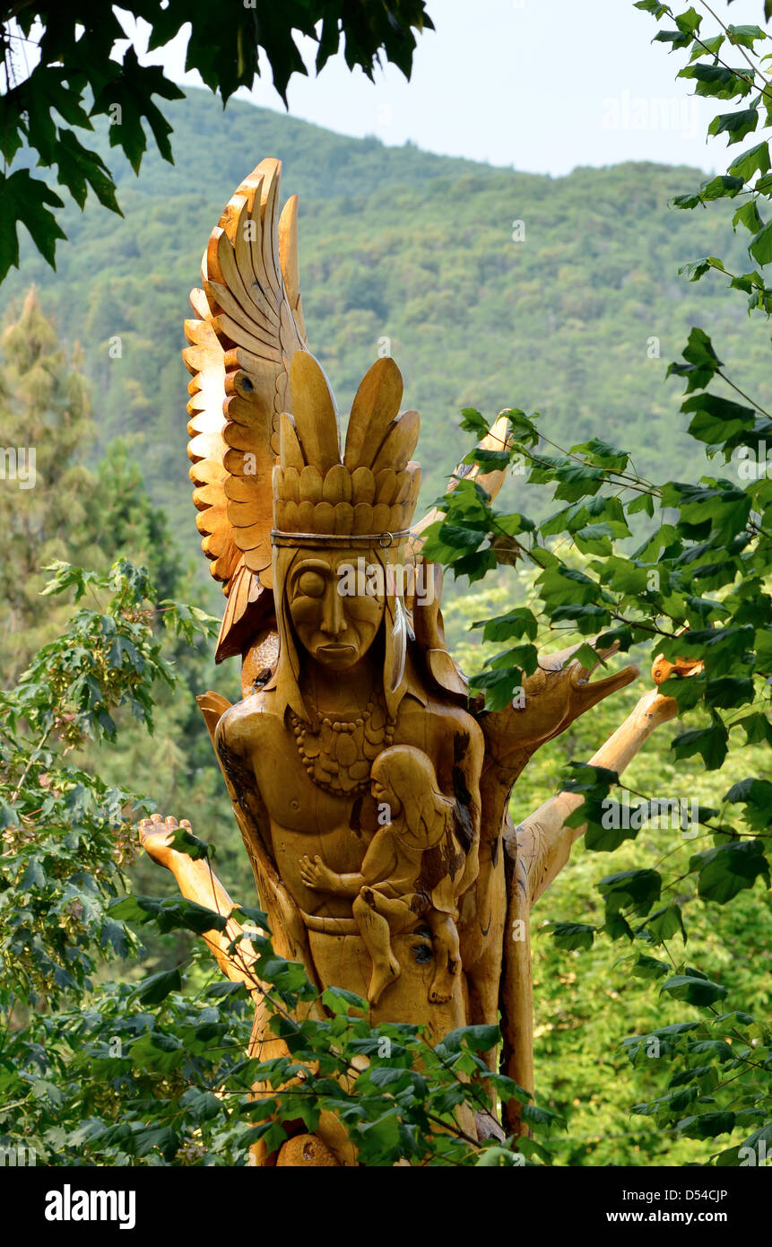 Totem pole art hires stock photography and images Alamy