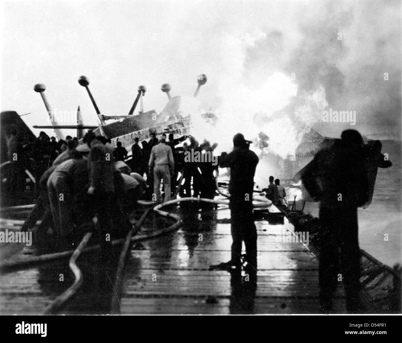 Uss essex cv 9 hires stock photography and images Alamy