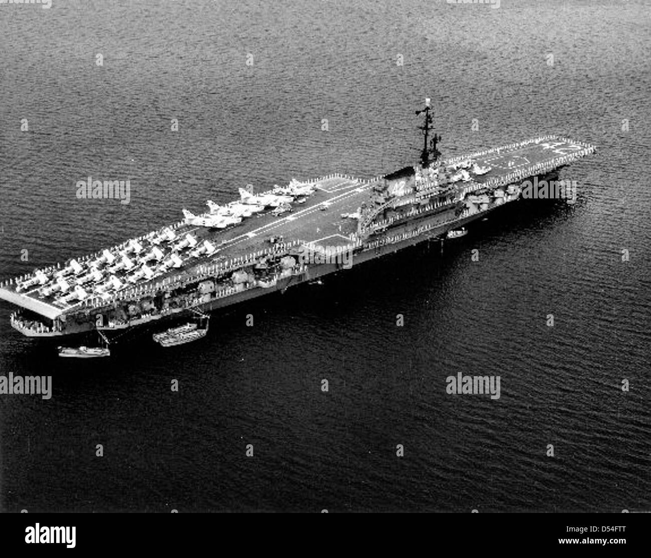 1955 1977 Black and White Stock Photos & Images - Alamy