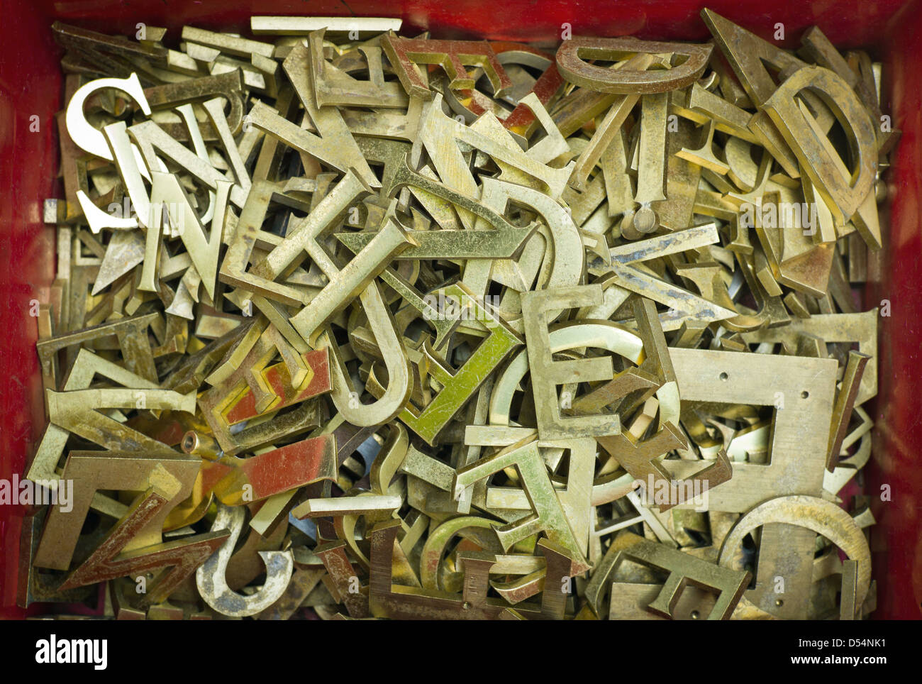 Vintage brass letter scale with a pile of letters on the top plate Stock  Photo - Alamy