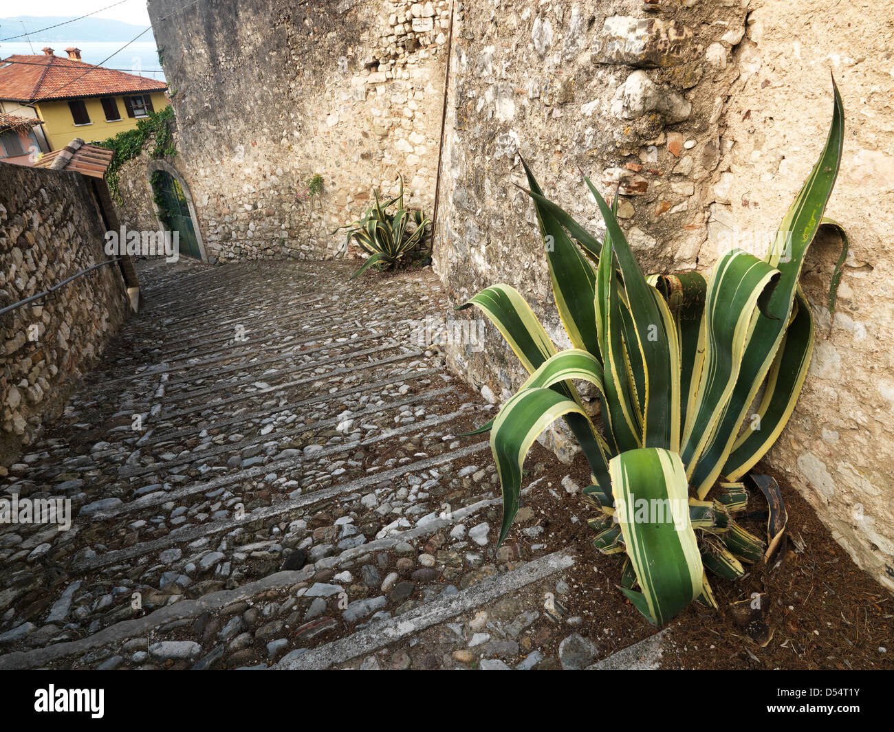 Gargnano, Italy, steep alley up to the church of San Tommaso Stock Photo