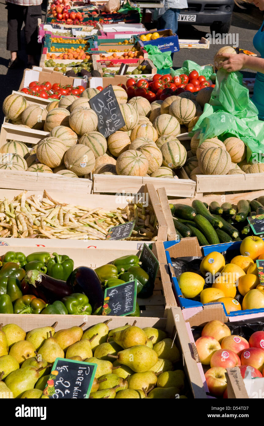 Fruit shop france hires stock photography and images Alamy