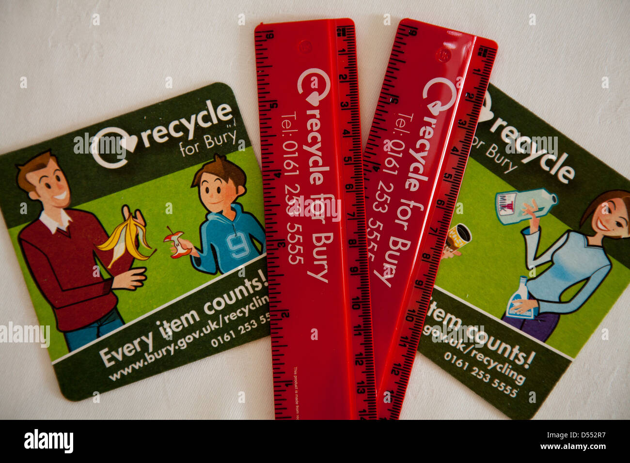 Ruler Ryclebin 6 inch ruler hi-res stock photography and images - Alamy