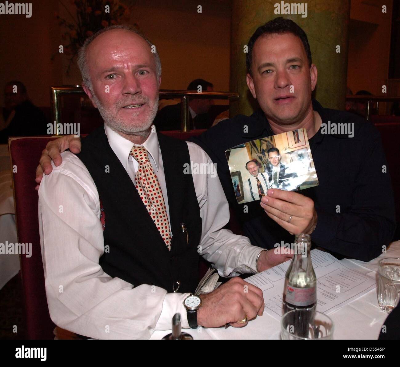 Tom Hanks after the German premiere of "Catch me if you can" in the  restaurant Borchardt in Berlin Stock Photo - Alamy