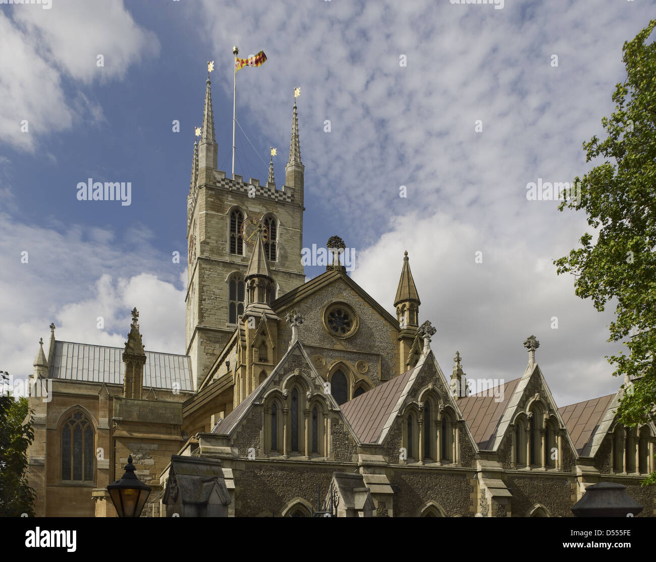 Southwark Cathedral east front Stock Photo