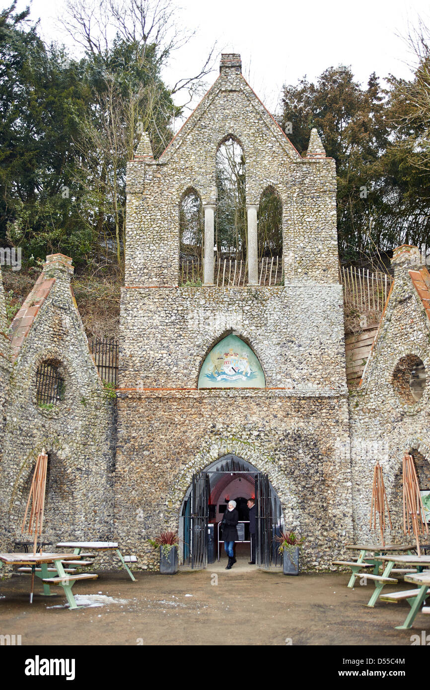 Hell Fire Caves West Wycombe Hi res Stock Photography And Images Alamy hell-fire-caves-west-wycombe-hi-res-stock-photography-and-images-alamy