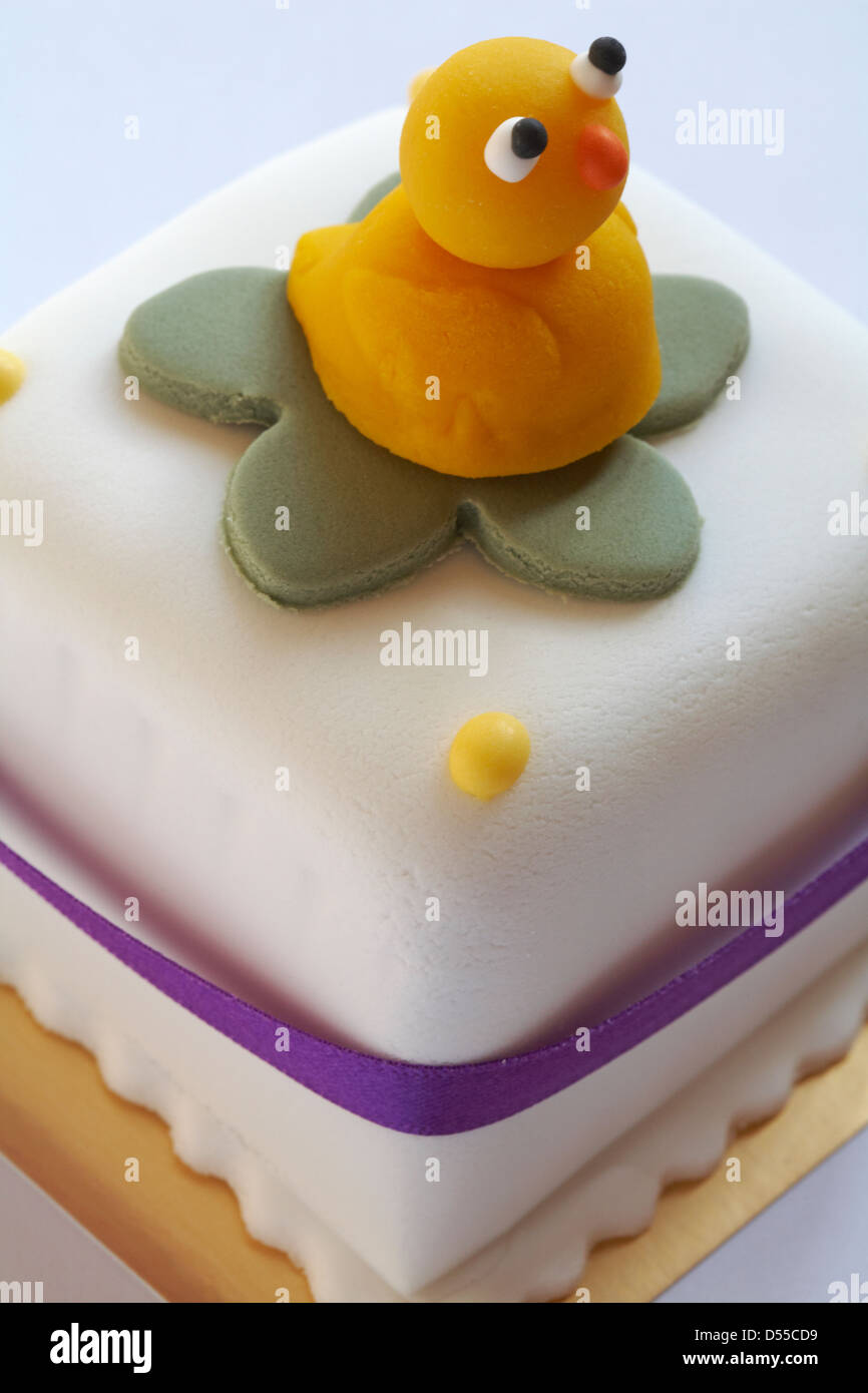 Marzipan Chick For Easter High Resolution Stock Photography And Images Alamy Marzipan Chick For Easter High Resolution Stock Photography And Images Alamy