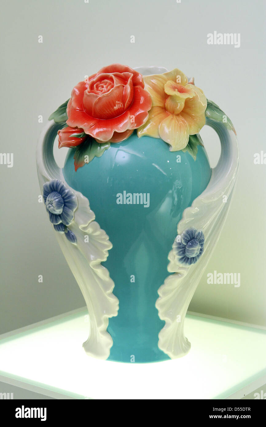 Franz launched its new porcelain collection in Taipei, Taiwan, China on