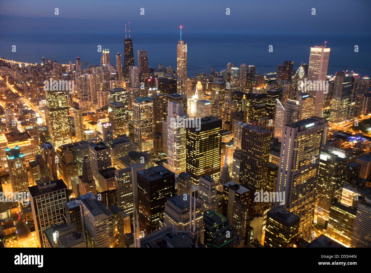 DOWNTOWN LOOP SKYLINE CHICAGO ILLINOIS USA Stock Photo - Alamy