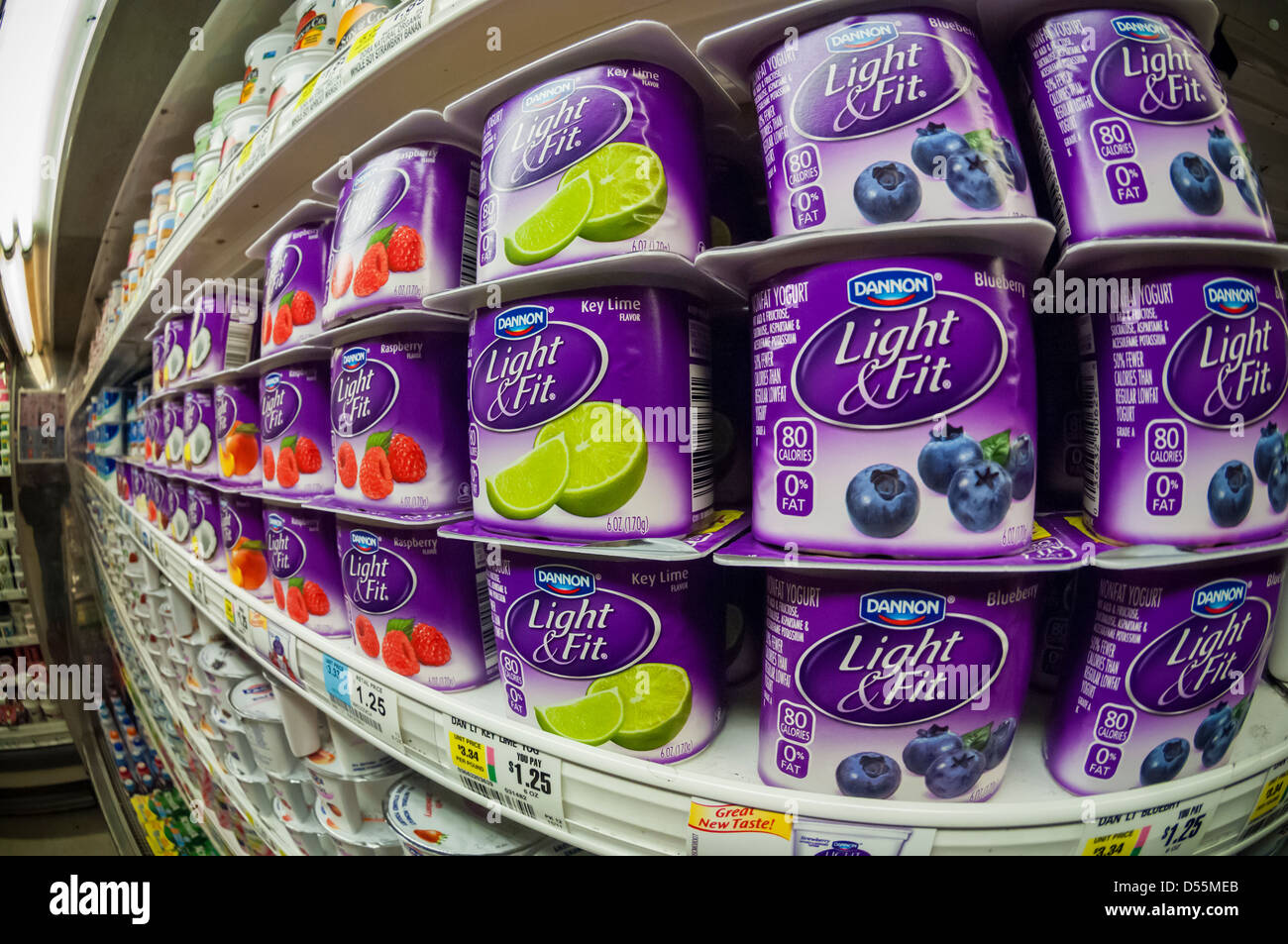 Yogurt Supermarket Stock Photos & Yogurt Supermarket Stock Images Alamy