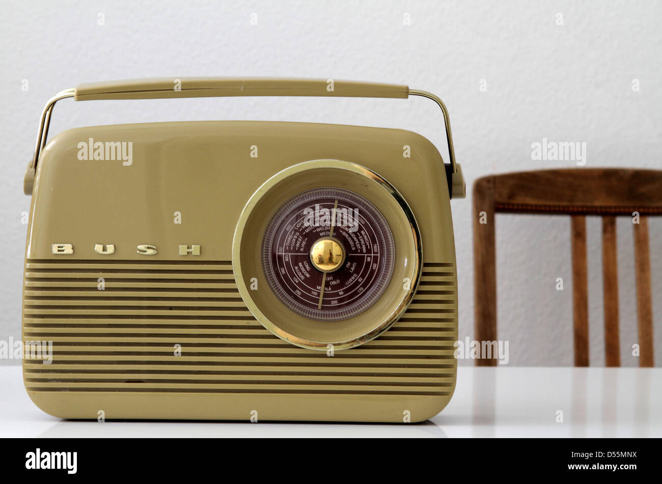 Bush radio hi-res stock photography and images - Alamy