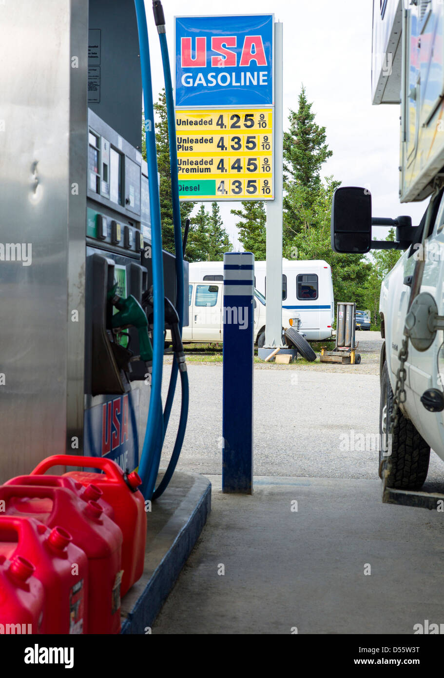 Automotive gasoline $4.29 per gallon ten miles north of entrance to Denali National Park, Alaska, USA Stock Photo