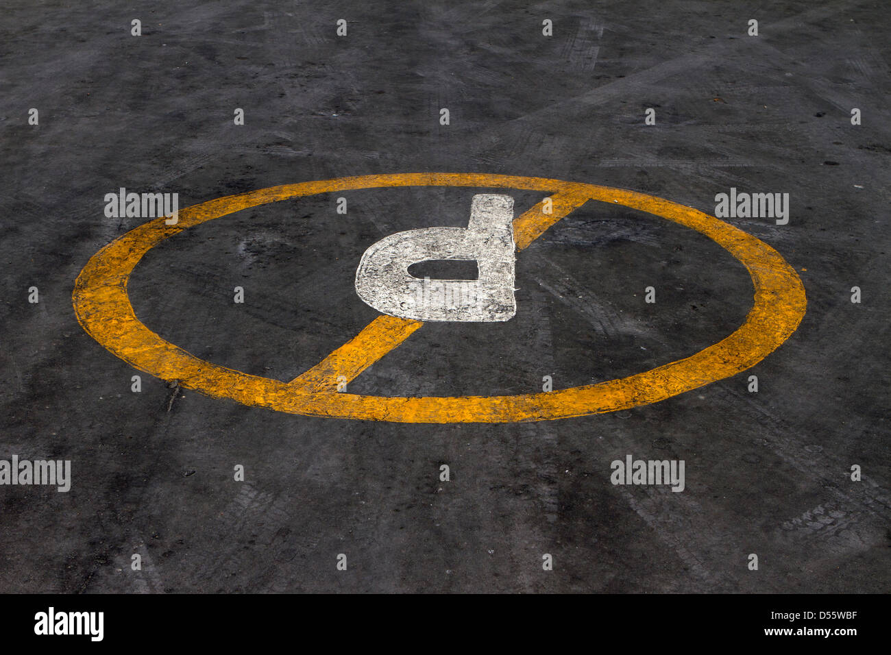 A hand painted no parking sign on the road in Struisbaai Harbour, South Africa. Stock Photo