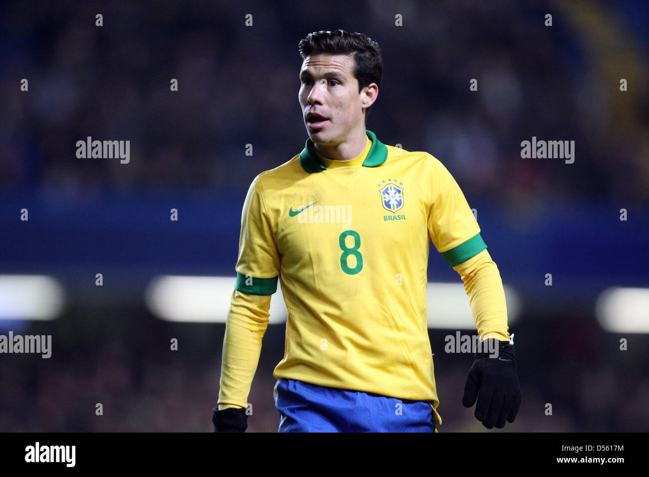 London, UK. 25th March 2013. 25.03.2013 London, England.  Hernanes of Brazil during the International Friendly between Brazil and Russia from the Stamford Bridge. Credit: Action Plus Sports Images / Alamy Live News Stock Photo