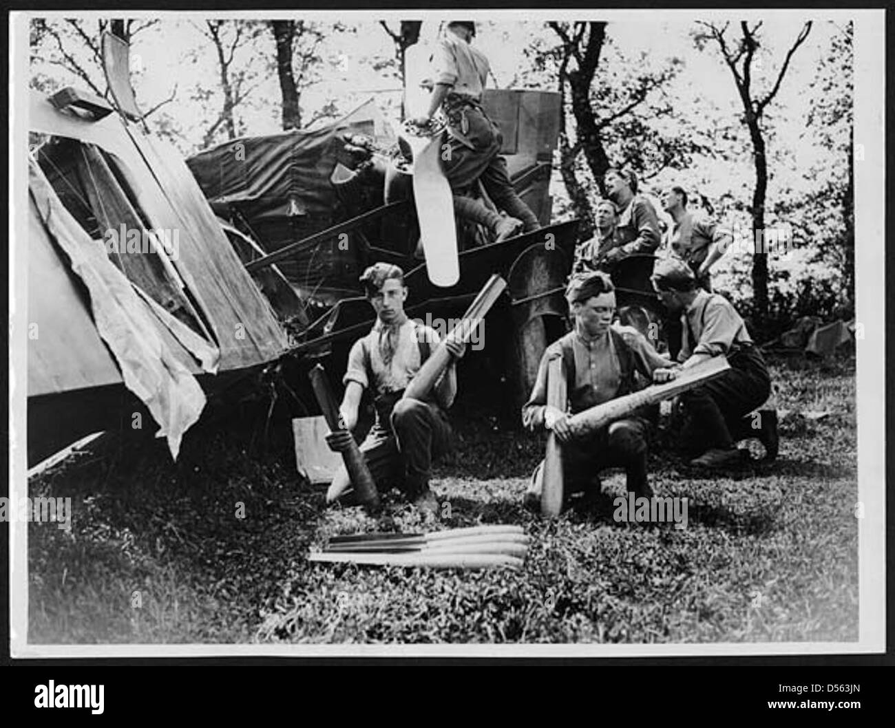 Salvaging operations Black and White Stock Photos & Images - Alamy