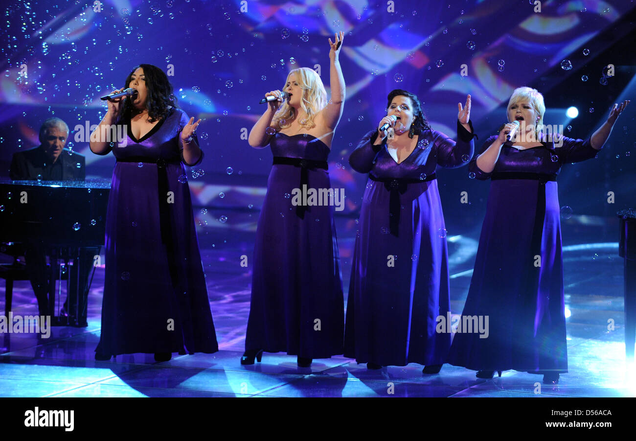 X factor 09 hi-res stock photography and images - Alamy