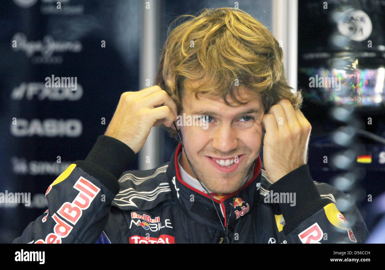 Seb Vettel 2010 Sebastian vettel abu dhabi 2010 hi-res stock photography and images - Alamy