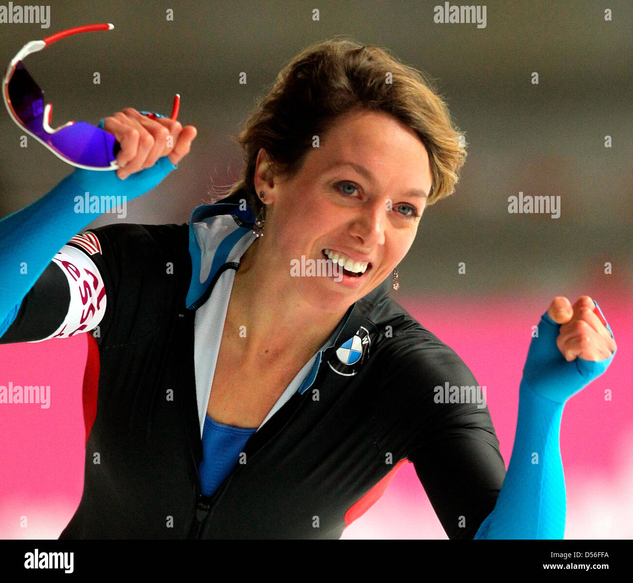 Jane Rookard US athlete Jilleanne Rookard wins the 3000 m race of the Speed Skating ...