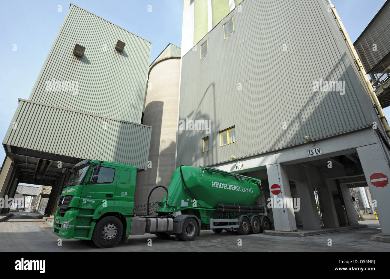Heidelbergcement hi-res stock photography and images - Alamy