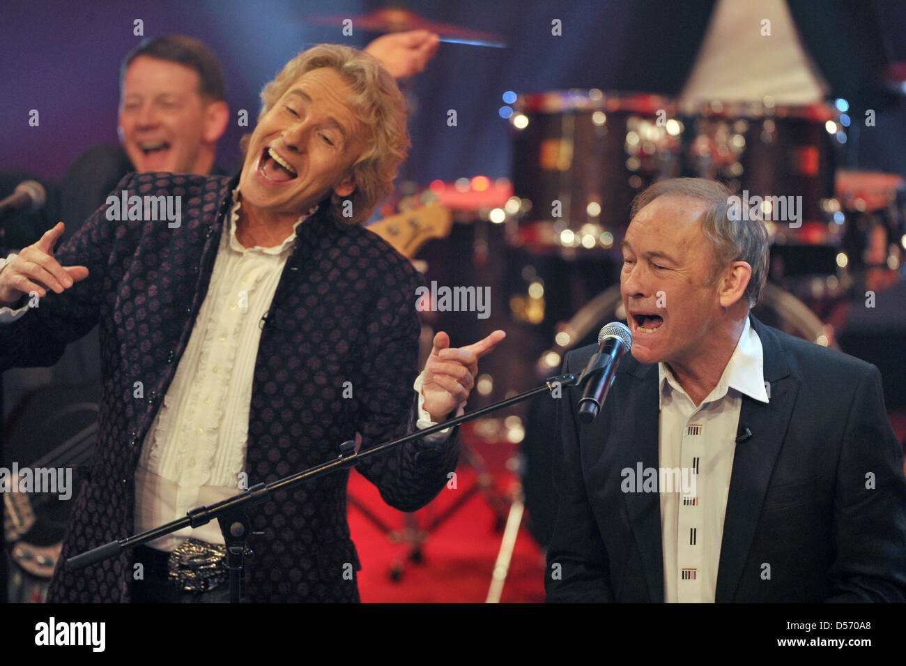 German Tv Host Thomas Gottschalk L And English Musician