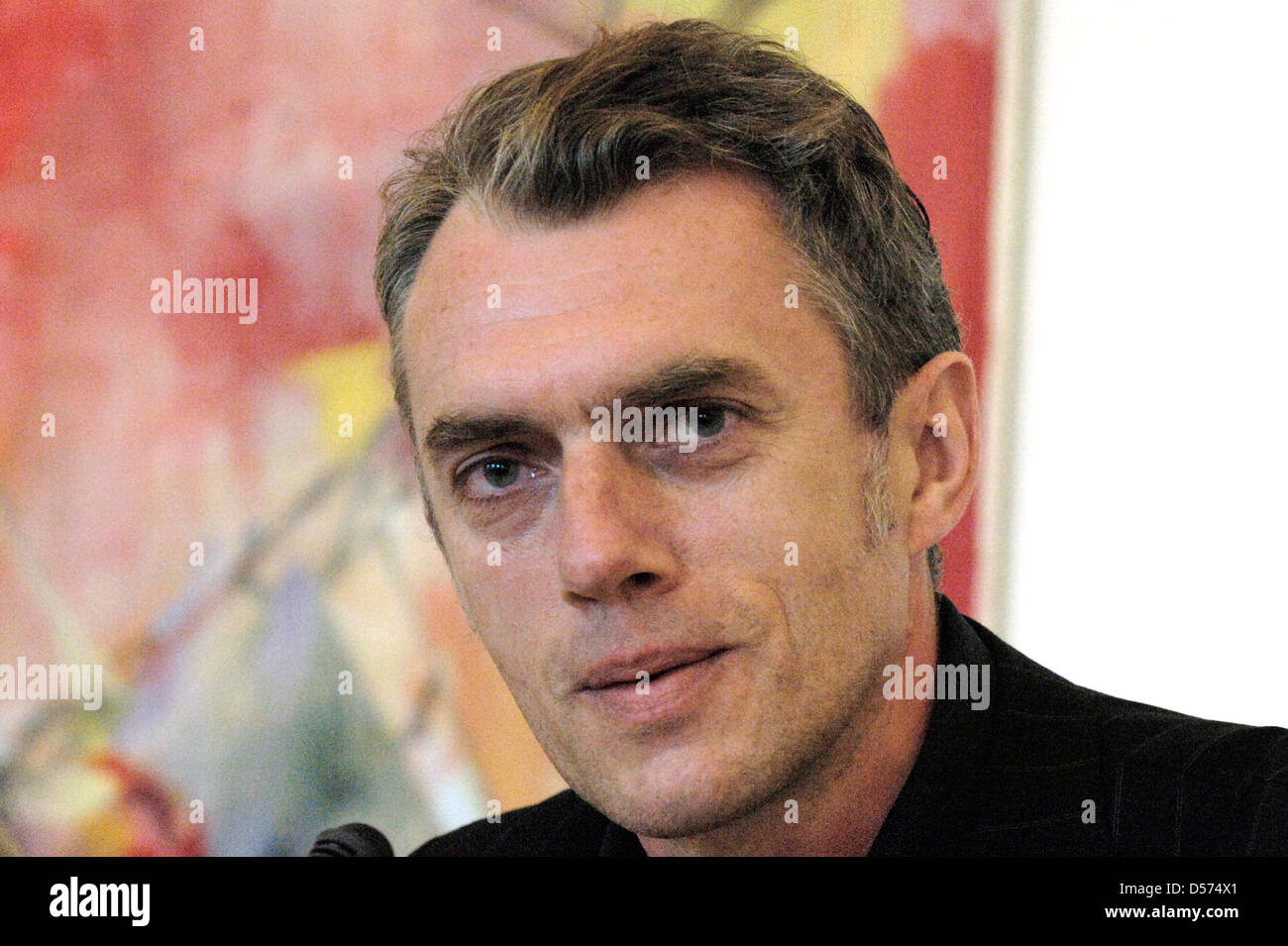 FILE - German painter Neo Rauch during a press conference at 'Hochschule fuer Grafik and Buchkunst' (University of Graphics and Book Art') in Leipzig, Germany, 12 October 2005. Photo: Waltraud Grubitzsch Stock Photo