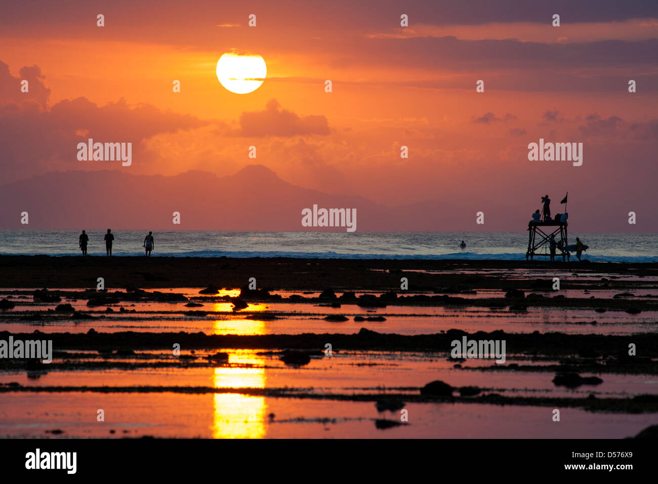 Ocean wave in evening sunset hi-res stock photography and images - Alamy