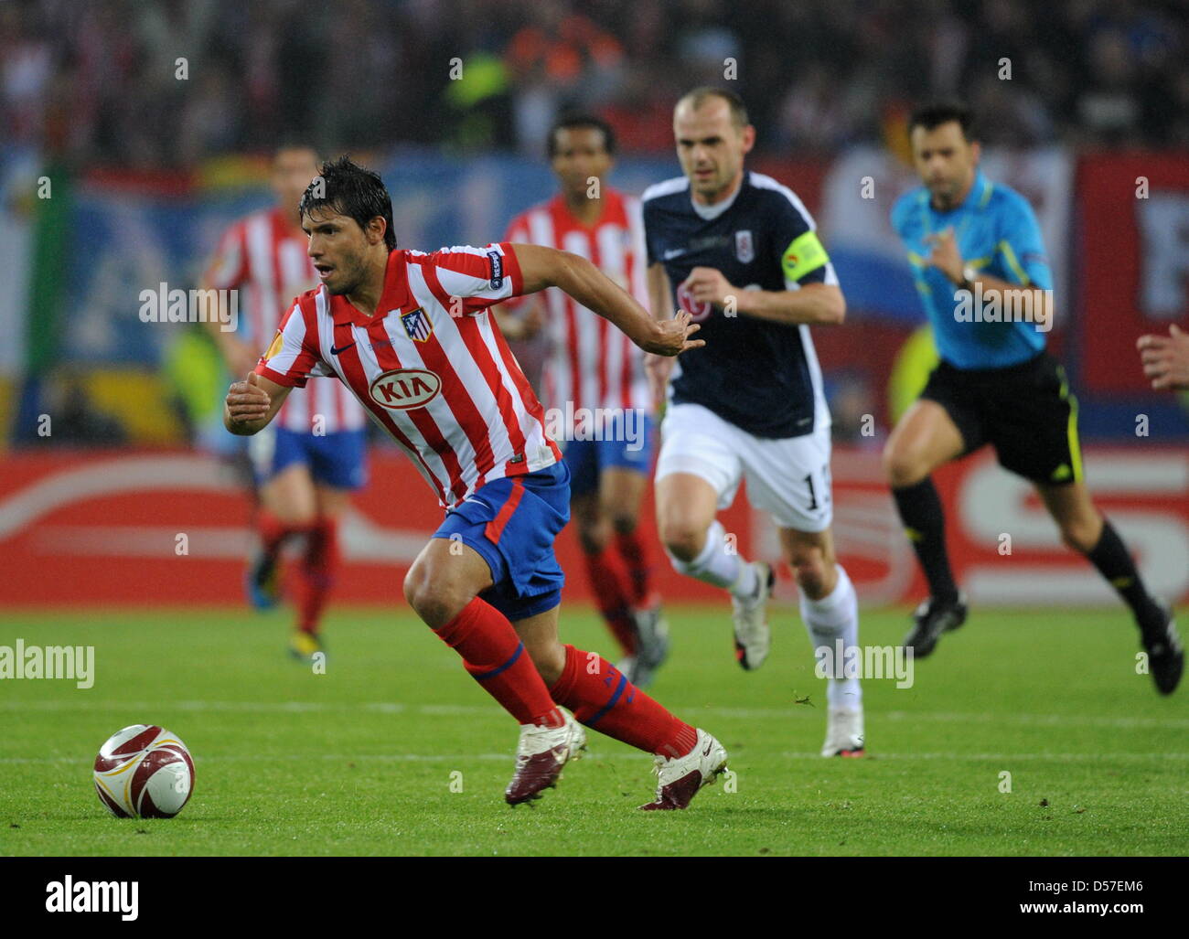 Fulhams Danny Murphy Hi res Stock Photography And Images Alamy