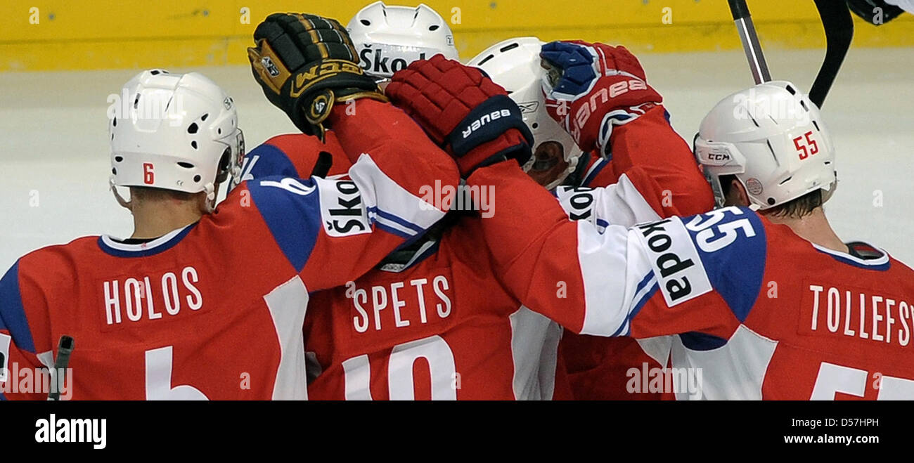 [Image: norwegian-players-celebrate-their-2-0-le...D57HPH.jpg]