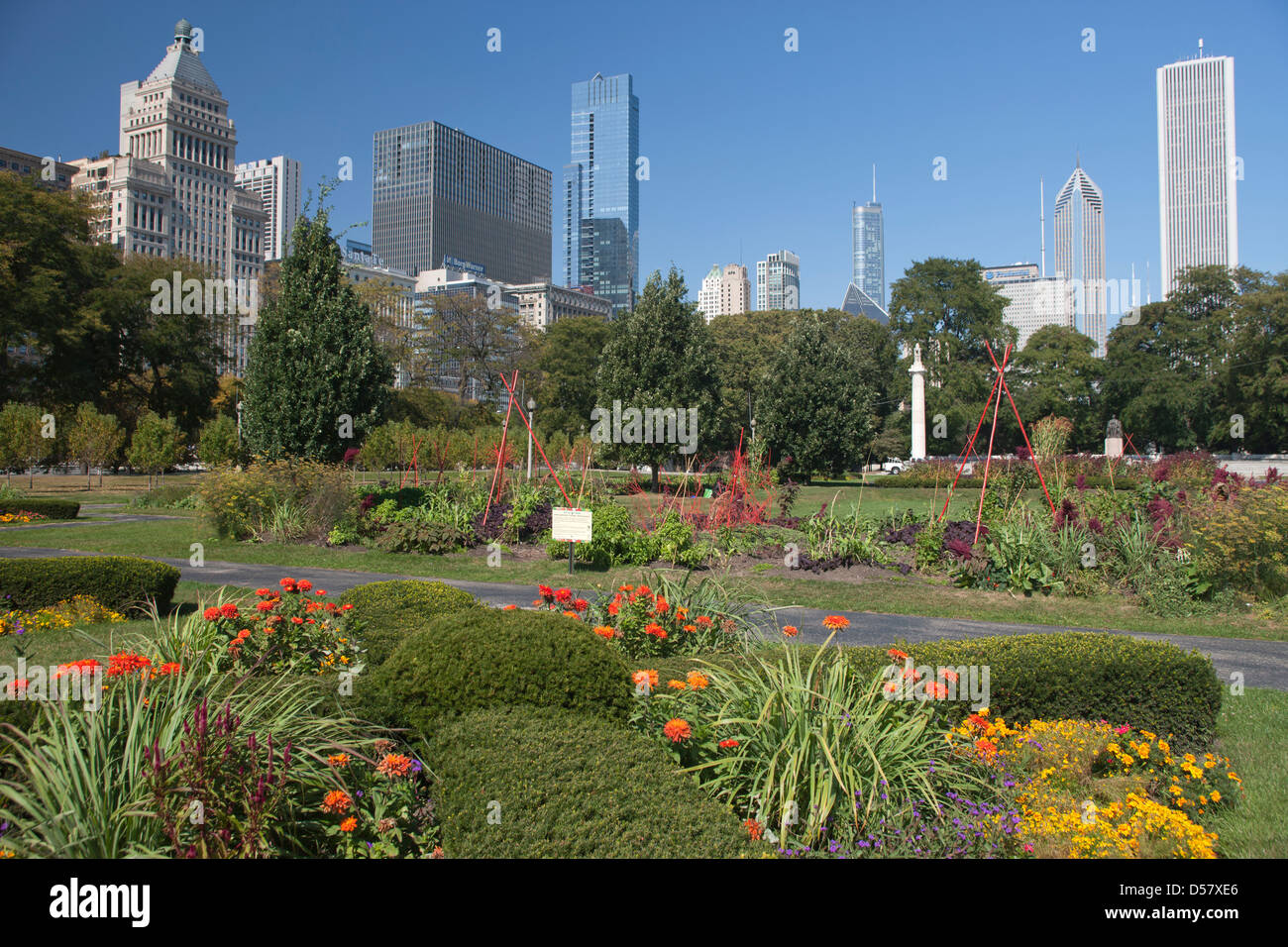 GARDENS DOWNTOWN SKYLINE GRANT PARK CHICAGO ILLINOIS USA Stock 
