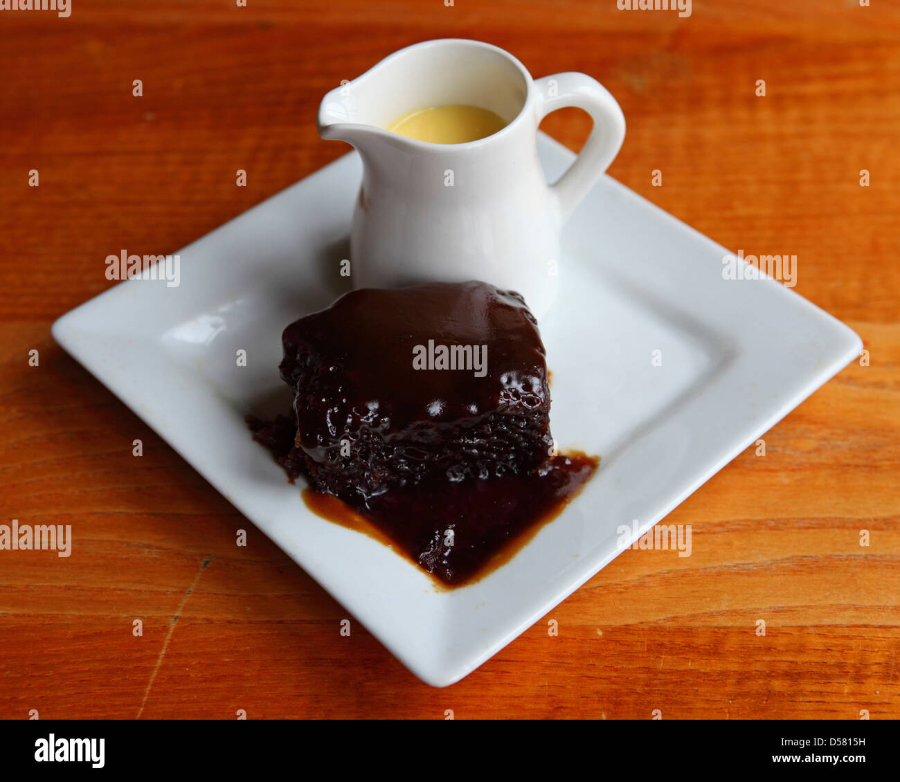 Sticky toffee pudding hires stock photography and images Alamy