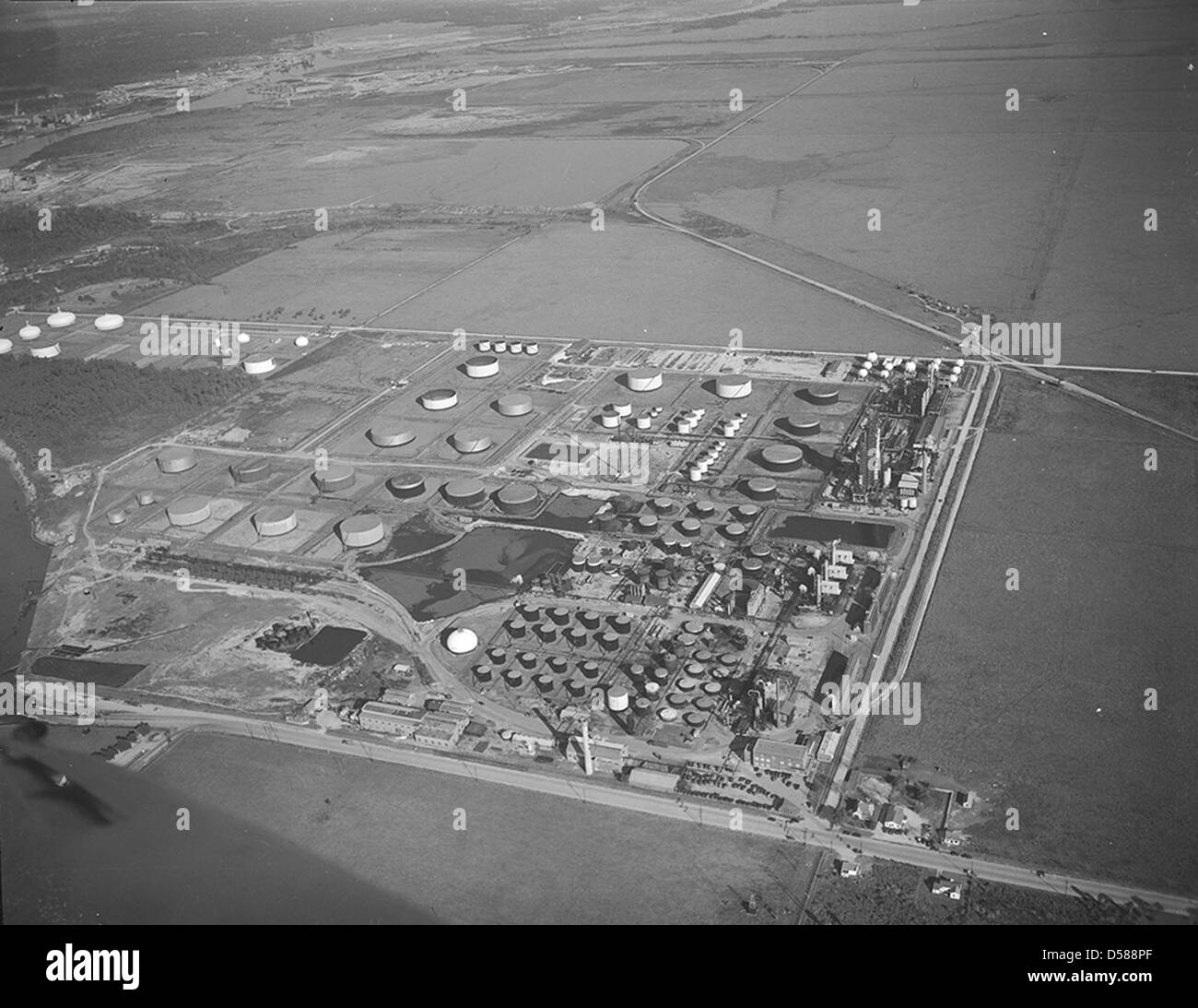 An aerial view of the Crown Central Petroleum refinery in Houston, Texas. This industrial site is part of the U.S. petroleum industry, focusing on oil refining and processing operations. Stock Photo